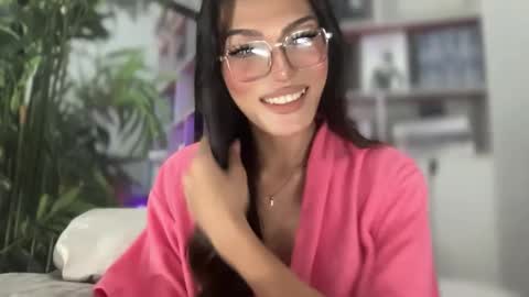 danica_walton online show from 9, 1, 2025