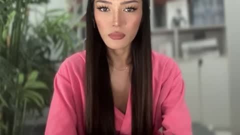 danica_walton online show from 12, 1, 2025