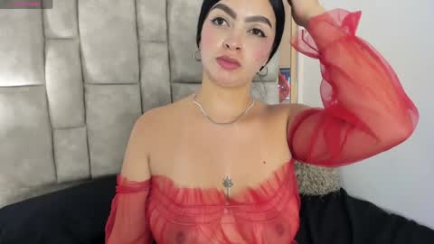 danicaa_sweet online show from 25, 5, 2026