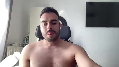 daniel_3827 online show from 11, 6, 2026