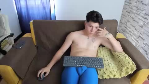 daniel_leon_c online show from 24, 4, 2026