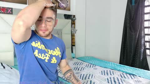 Snapshot of daniel_ova chatting on 8, 1, 2025 Sexy Dani online show from 8, 1, 2025