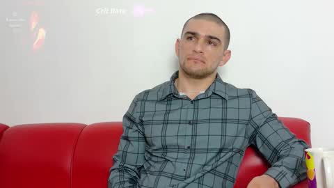 Snapshot of daniel_ova chatting on 3, 10, 2025 Sexy Dani online show from 3, 10, 2025