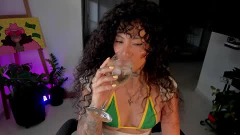 Snapshot of daniela_arenas chatting on 24, 3, 2026 daniela_arenas online show from 24, 3, 2026