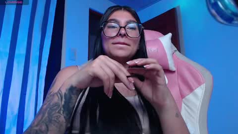Snapshot of daniela_cute22 chatting on 25, 5, 2026 DANIELA online show from 25, 5, 2026