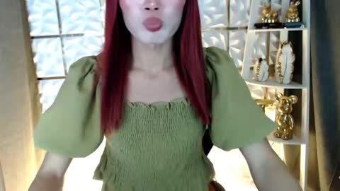 Snapshot of daniela_mondragon chatting on 2, 4, 2026 daniela_mondragon online show from 2, 4, 2026