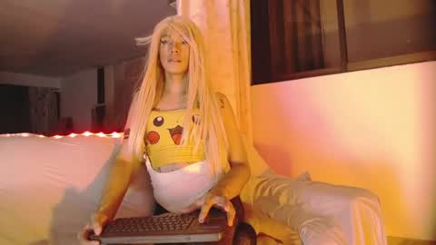 danielamay00 online show from 7, 6, 2026