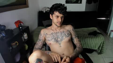 Snapshot of daniele_bunny chatting on 6, 7, 2026 Daniele Bunny online show from 6, 7, 2026