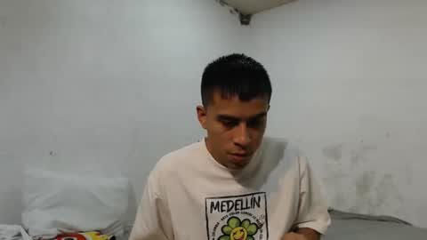 Snapshot of danielitopapii chatting on 27, 12, 2024 danielitopapii online show from 27, 12, 2024