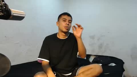 Snapshot of danielitopapii chatting on 29, 12, 2024 danielitopapii online show from 29, 12, 2024