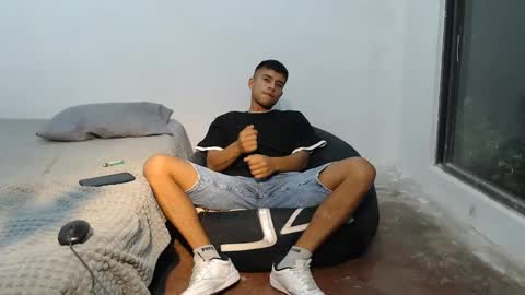 Snapshot of danielitopapii chatting on 31, 1, 2025 danielitopapii online show from 31, 1, 2025