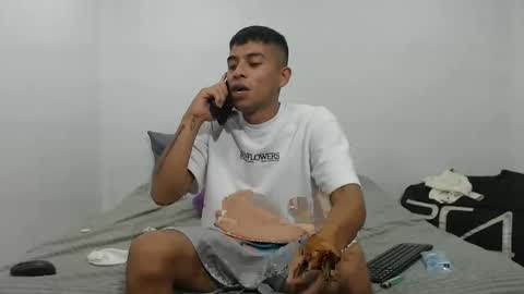 Snapshot of danielitopapii chatting on 11, 2, 2025 danielitopapii online show from 11, 2, 2025