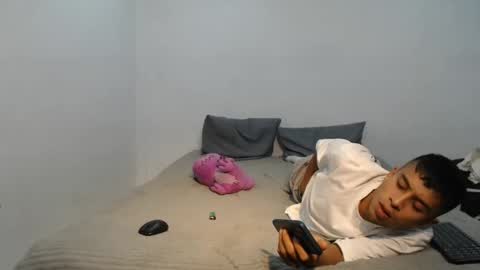 Snapshot of danielitopapii chatting on 11, 2, 2025 danielitopapii online show from 11, 2, 2025