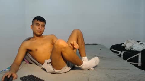 Snapshot of danielitopapii chatting on 11, 2, 2025 danielitopapii online show from 11, 2, 2025