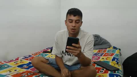 Snapshot of danielitopapii chatting on 13, 2, 2025 danielitopapii online show from 13, 2, 2025