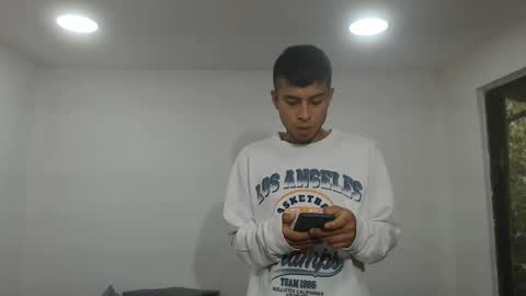 Snapshot of danielitopapii chatting on 18, 2, 2025 danielitopapii online show from 18, 2, 2025