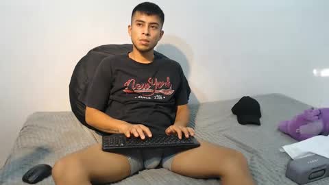 Snapshot of danielitopapii chatting on 26, 2, 2025 danielitopapii online show from 26, 2, 2025