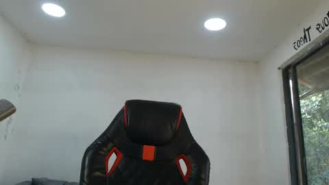 Snapshot of danielitopapii chatting on 24, 10, 2025 danielitopapii online show from 24, 10, 2025