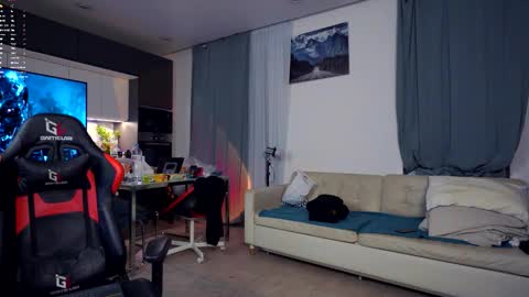 Snapshot of danielkraig_for_u chatting on 12, 2, 2026 Daniel Kraig online show from 12, 2, 2026