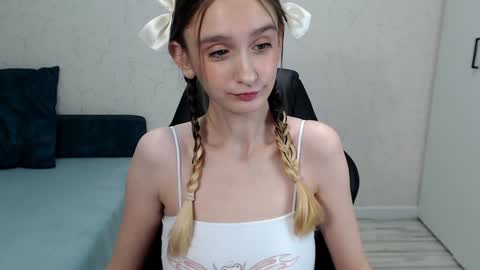 Daniella Martin online show from 14, 12, 2024