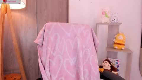 Danielle Rose online show from 1, 10, 2025