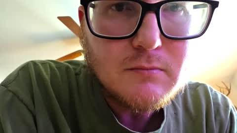 Daniel    y. online show from 20, 10, 2025