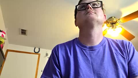 Daniel    y. online show from 17, 11, 2025