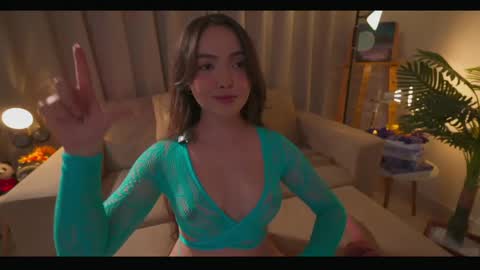      online show from 21, 4, 2026