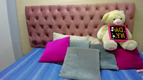 DaniiBelluci  online show from 12, 2, 2025