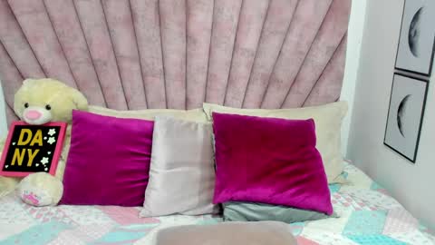 DaniiBelluci  online show from 26, 4, 2026