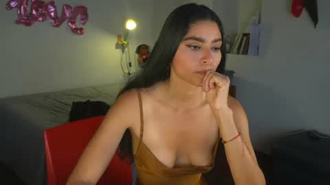 danalle .. online show from 28, 6, 2026