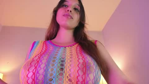 Snapshot of daniiw_ chatting on 24, 5, 2026 SoyDaniiw online show from 24, 5, 2026