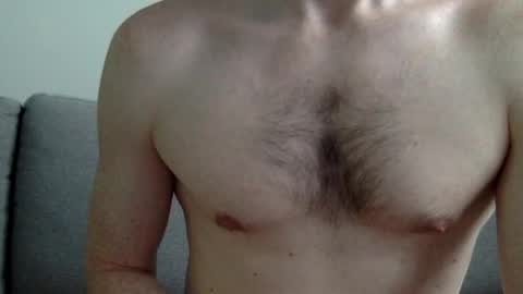 Snapshot of danishguysdicks chatting on 19, 6, 2026 Buzzy online show from 19, 6, 2026