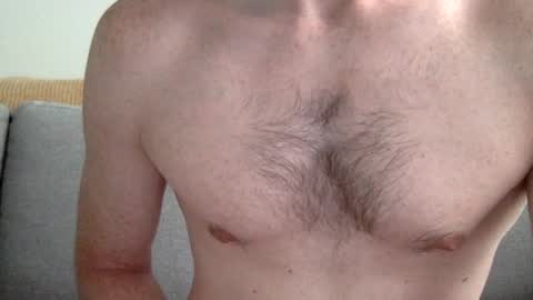 Snapshot of danishguysdicks chatting on 30, 6, 2026 Buzzy online show from 30, 6, 2026