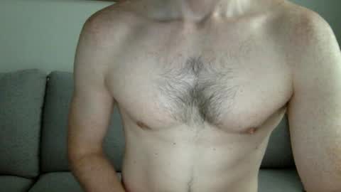 Snapshot of danishguysdicks chatting on 10, 8, 2026 Buzzy online show from 10, 8, 2026