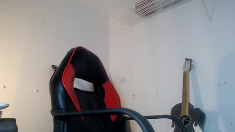 dann_hill_1 online show from 3, 1, 2025