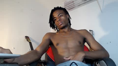 dann_hill_1 online show from 13, 1, 2025