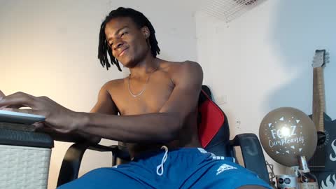 dann_hill_1 online show from 28, 1, 2025