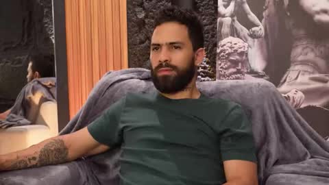 Dann saenz online show from 23, 9, 2025