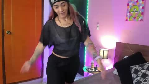 Dannacastle online show from 9, 2, 2025