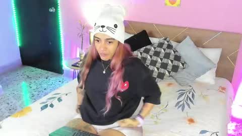 Dannacastle online show from 10, 2, 2025