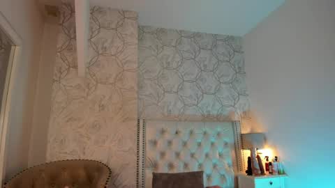 Danna online show from 23, 4, 2026