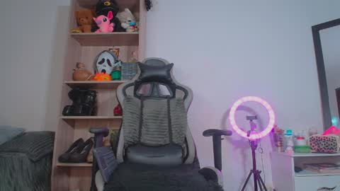 danna isabella online show from 25, 5, 2026