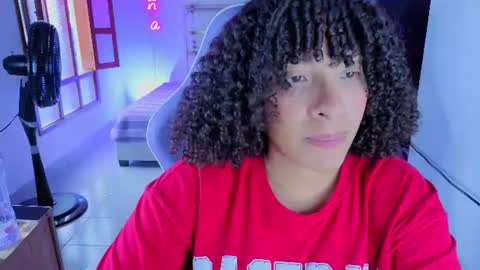 Snapshot of danna_berry chatting on 29, 6, 2026 DannaBerry online show from 29, 6, 2026