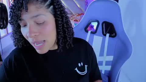 Snapshot of danna_berry chatting on 18, 7, 2026 DannaBerry online show from 18, 7, 2026