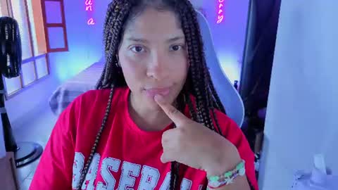 Snapshot of danna_berry chatting on 4, 8, 2026 DannaBerry online show from 4, 8, 2026
