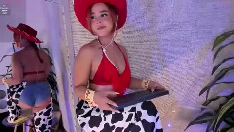 Danna Ortega online show from 22, 6, 2026