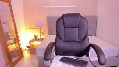 Snapshot of danna_palmeth chatting on 15, 10, 2025 danna_palmeth online show from 15, 10, 2025