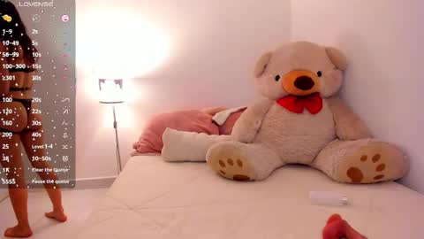 Snapshot of danna_rhodesx chatting on 9, 9, 2025 Danna Rhodes online show from 9, 9, 2025