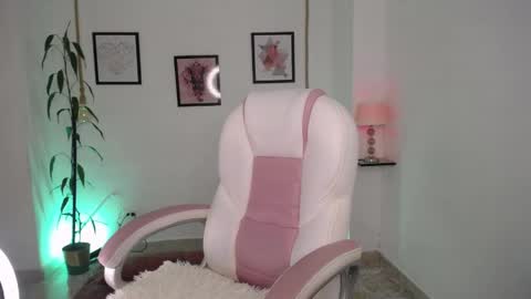 Danna online show from 29, 4, 2026